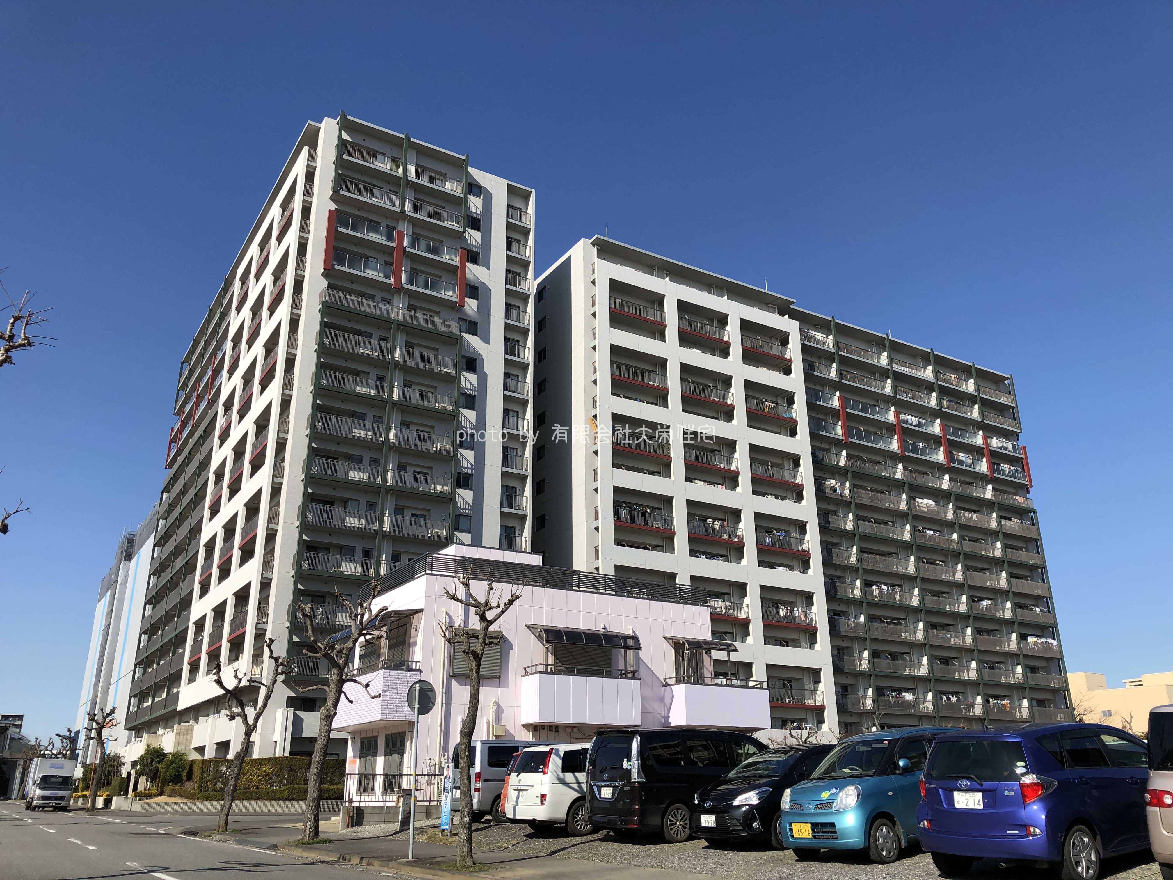 ルネ・インタープレイスニュータウンひたち野うしく　牛久市　マンション　ひたち野うしく駅　不動産